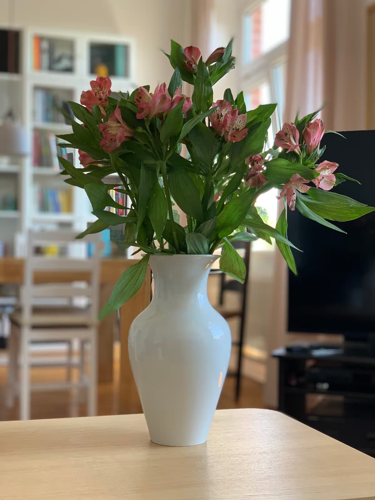 Blumendekoration im Wohnbereich